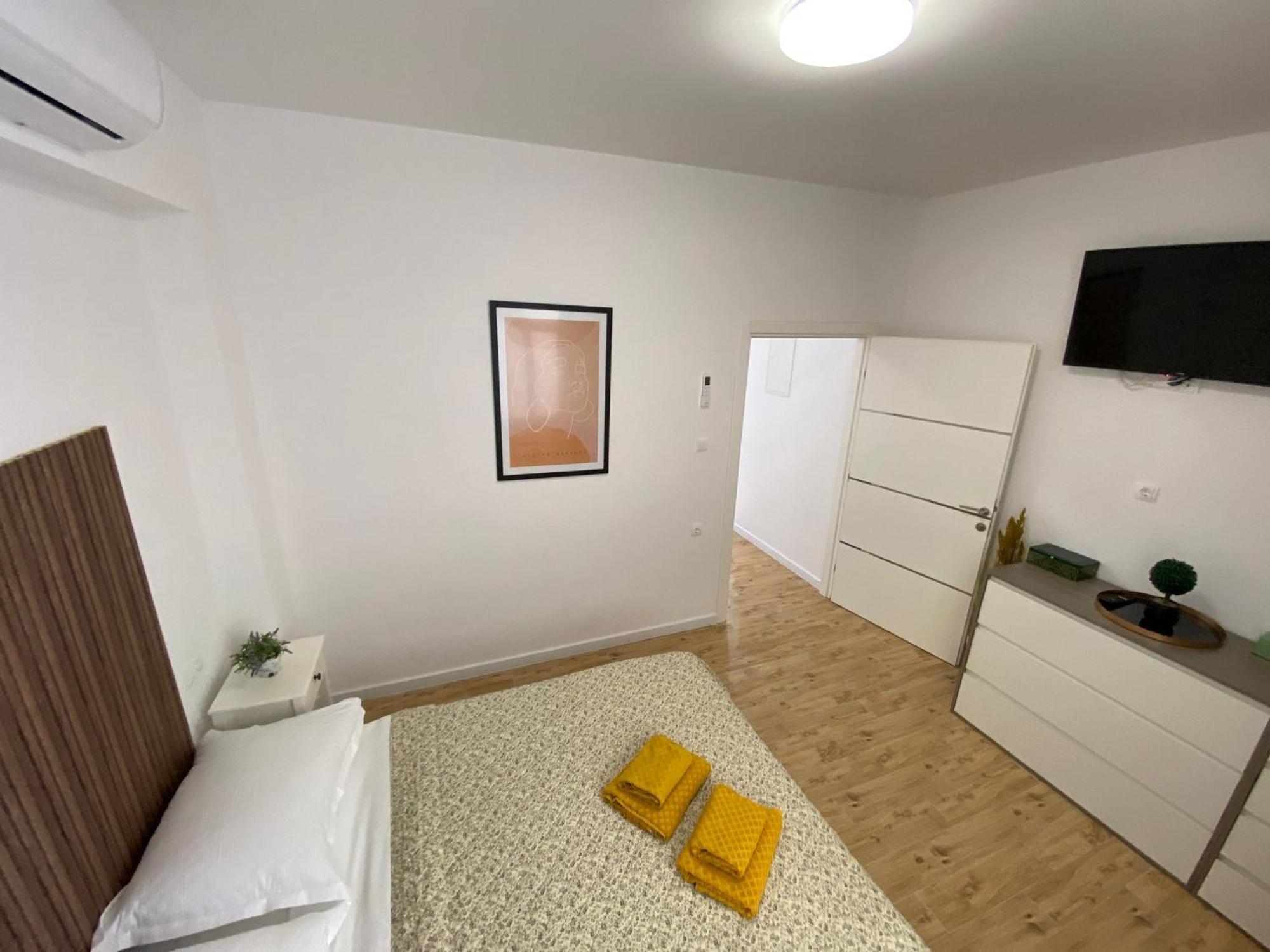 Apartmani Roko Drvenik  Eksteriør bilde