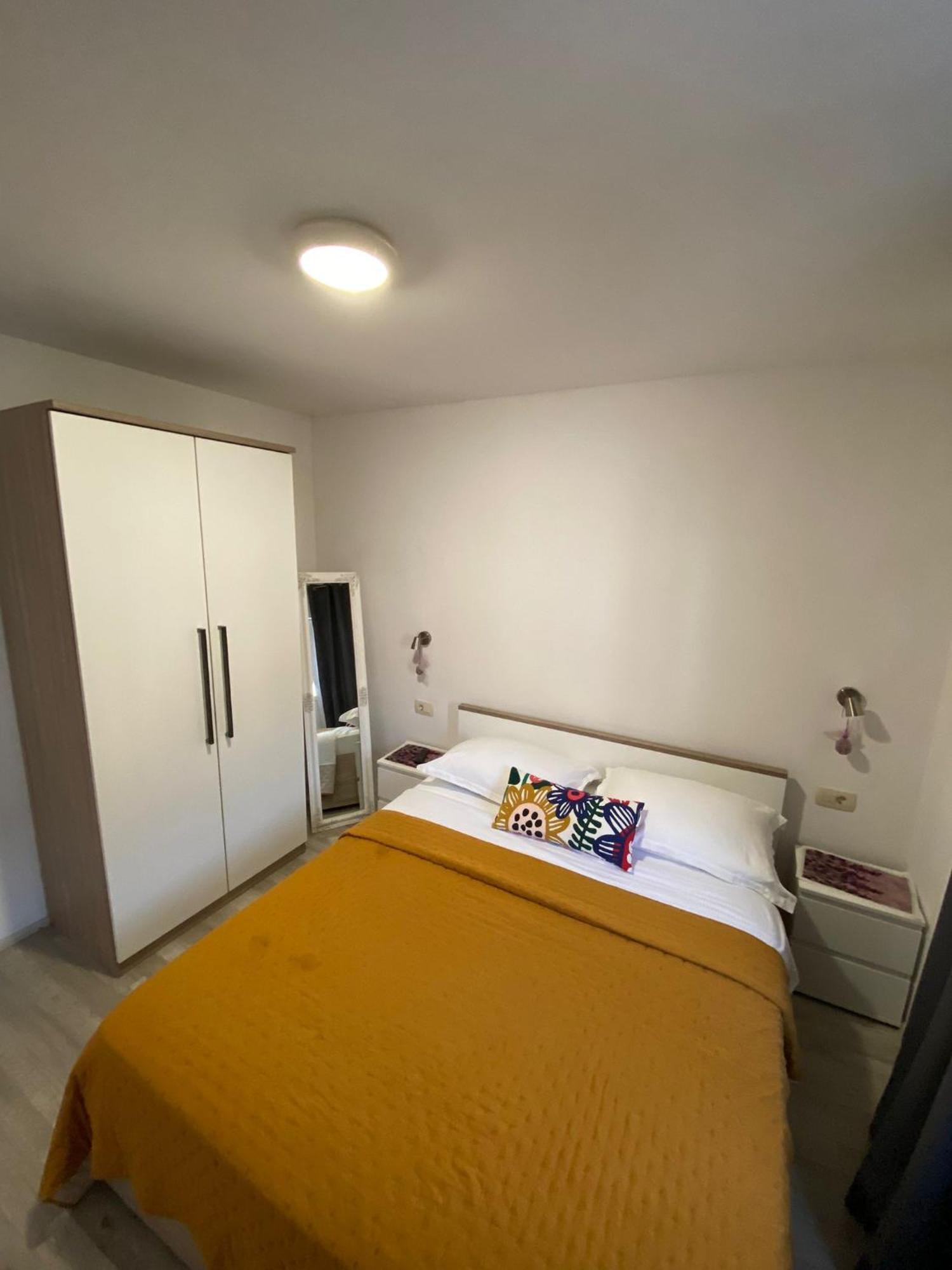 Apartmani Roko Drvenik  Eksteriør bilde
