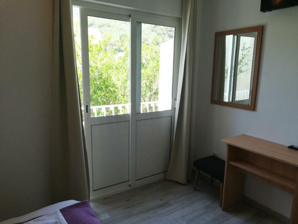 Apartmani Roko Drvenik  Eksteriør bilde