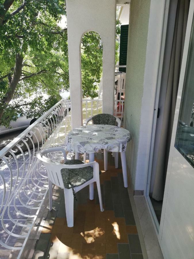 Apartmani Roko Drvenik  Eksteriør bilde