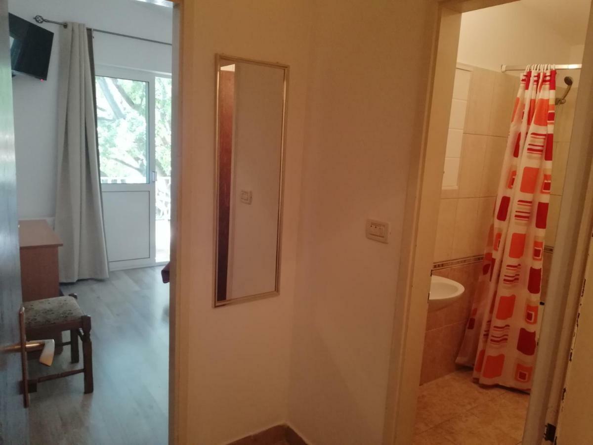 Apartmani Roko Drvenik  Eksteriør bilde