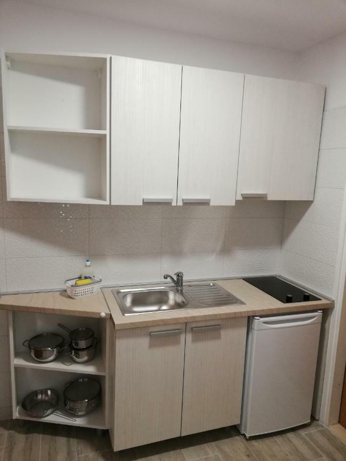 Apartmani Roko Drvenik  Eksteriør bilde